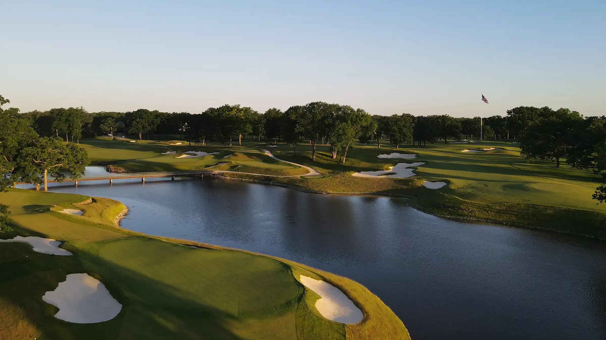 Chicago Golf Tournament Transportation — Chicago Limos Inn