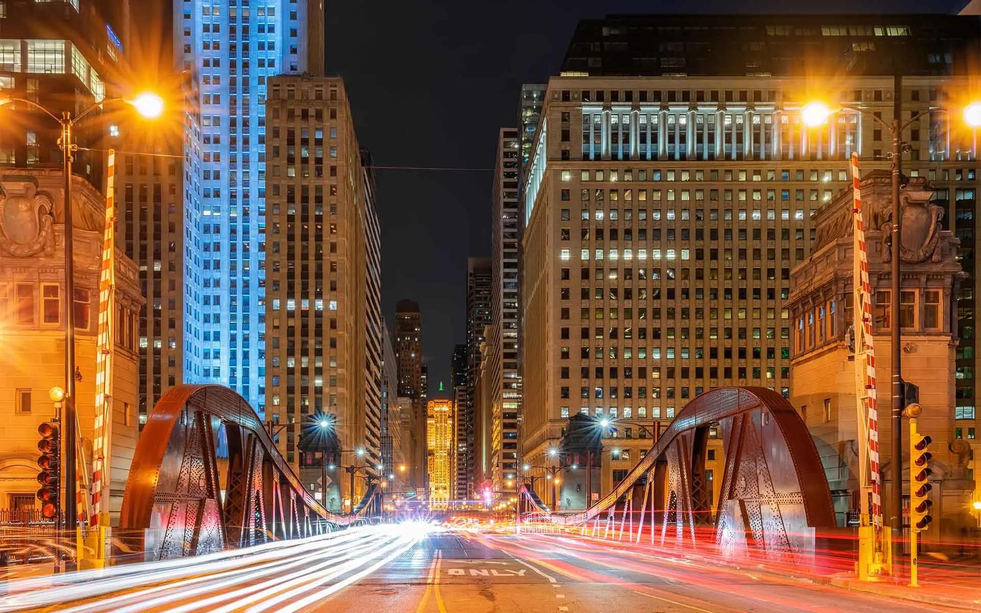 Service de Limousine et de Voiture pour Hôtels à Chicago — Chicago Limos Inn