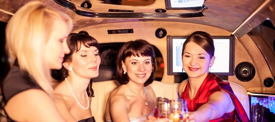 How can we Celebrate Christmas in a Limo?